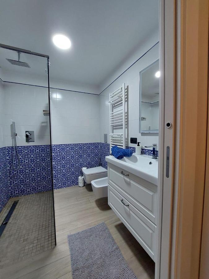 נאפולי Cosy Domy Apartments מראה חיצוני תמונה
