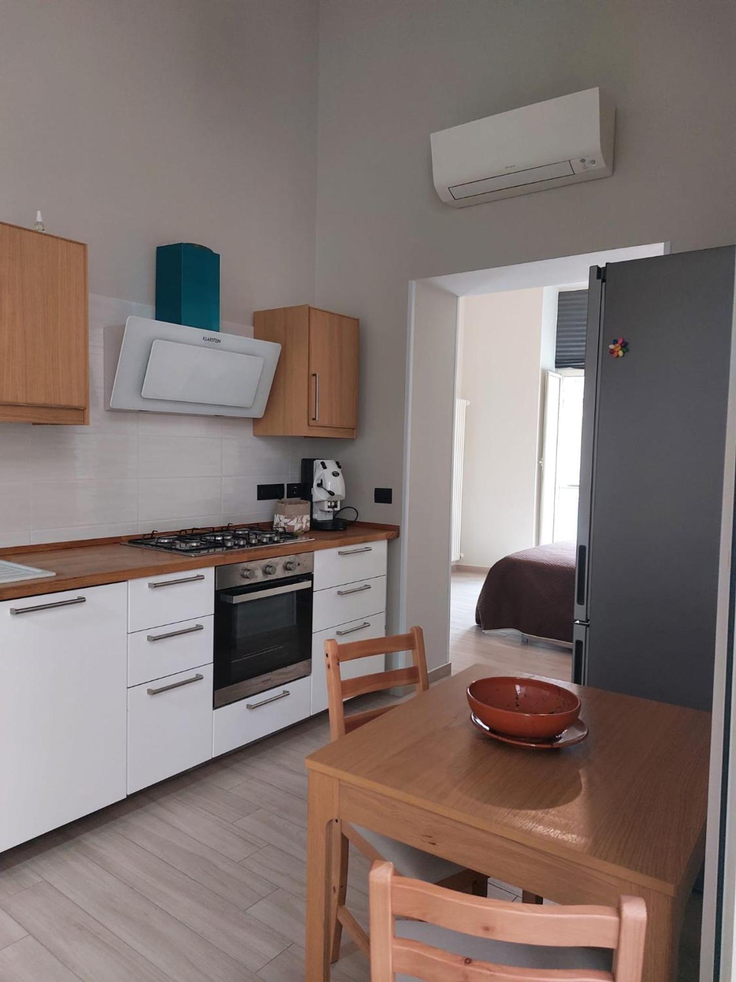 נאפולי Cosy Domy Apartments מראה חיצוני תמונה