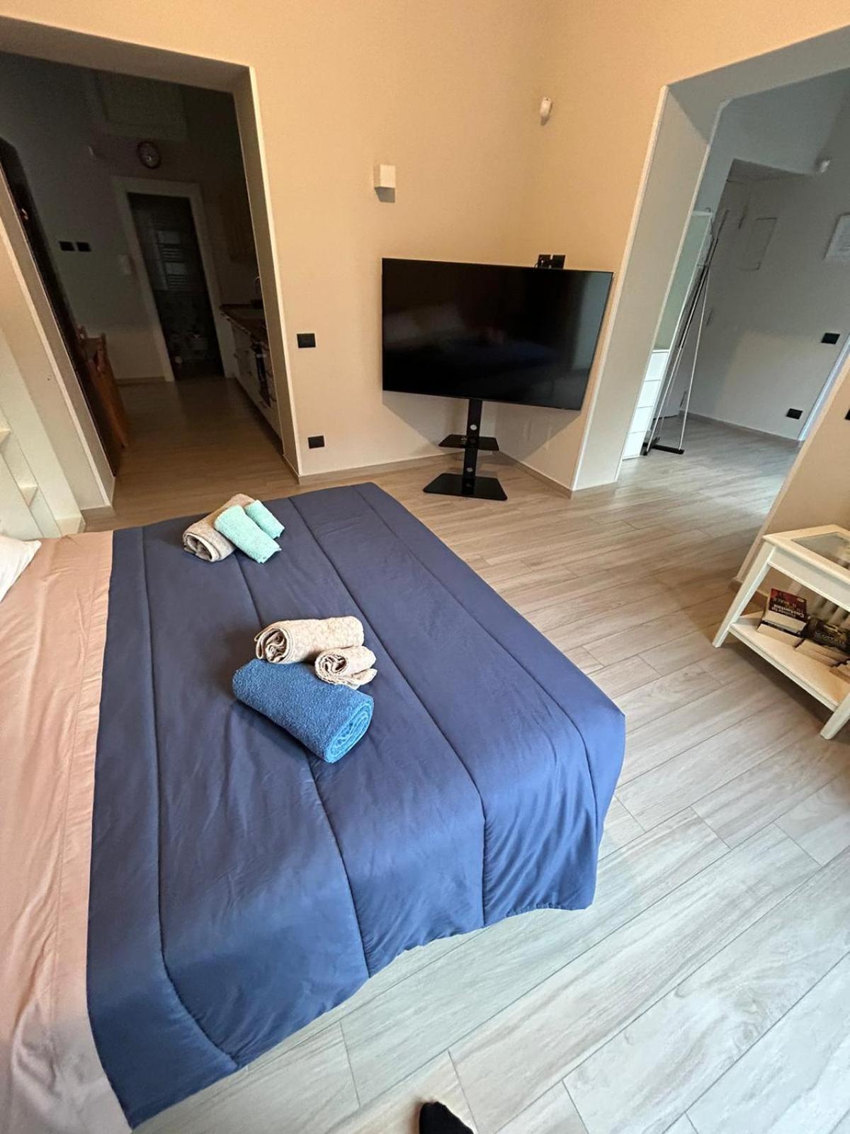 נאפולי Cosy Domy Apartments מראה חיצוני תמונה